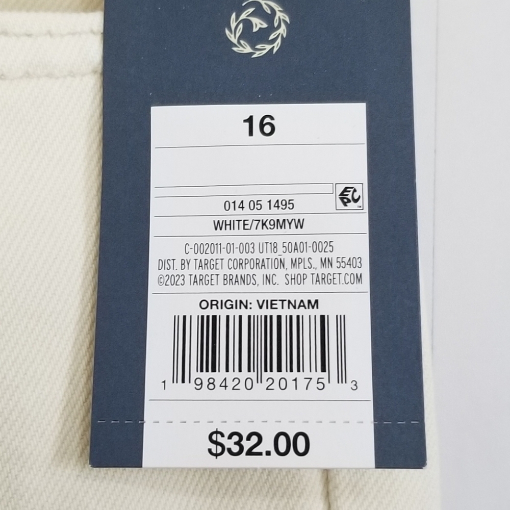 NWT Universal Thread Off White Cuffed Cropped Vin… - image 6